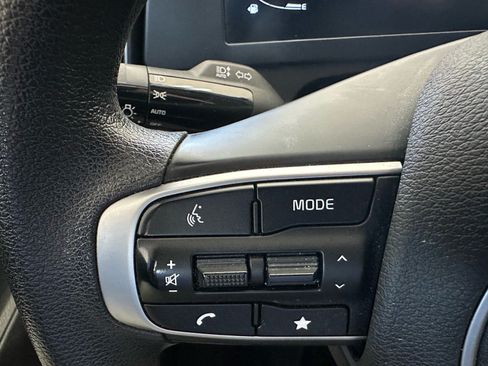 Used 2023 Kia Sportage LX FWD image 27