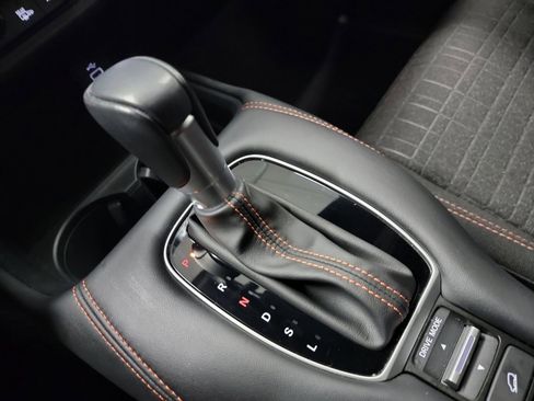 Certified 2025 Honda HR-V Sport image 26