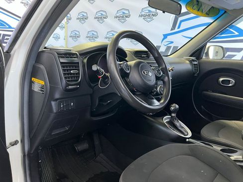 Used 2015 Kia Soul image 13