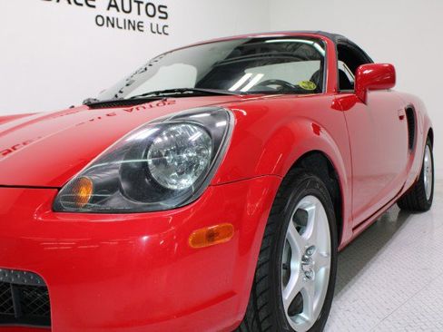 Used 2001 Toyota MR2 image 45