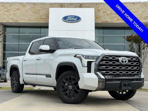 Used 2024 Toyota Tundra Platinum AWD/4WD image 1