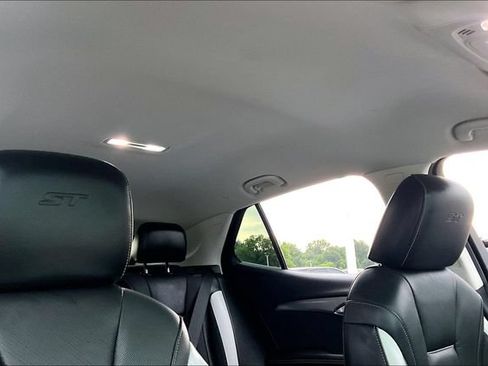 Used 2025 Buick Envision Sport Touring AWD/4WD image 27