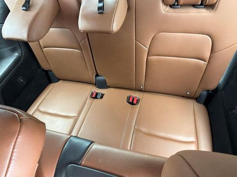 Used 2024 Nissan Pathfinder Platinum w/ Cargo Package FWD image 23