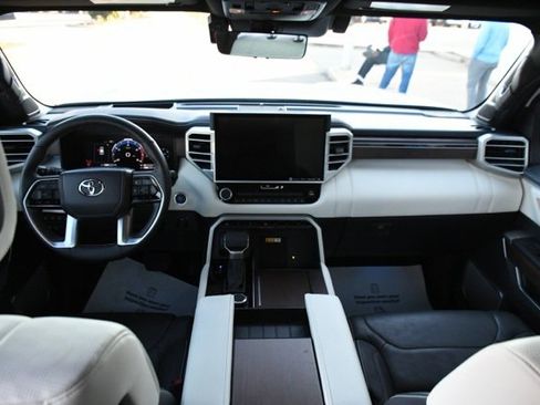 Used 2024 Toyota Sequoia Capstone image 11