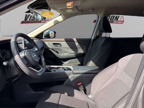 Used 2023 Nissan Rogue S AWD/4WD image 9