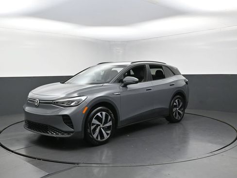 Used 2024 Volkswagen ID.4 Pro RWD image 3