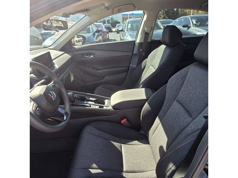 New 2025 Honda Accord LX image 6