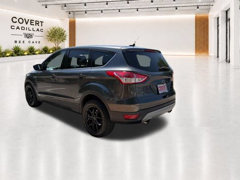 Used 2015 Ford Escape SE FWD image 8