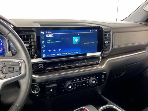 Used 2023 Chevrolet Silverado 1500 RST AWD/4WD image 8