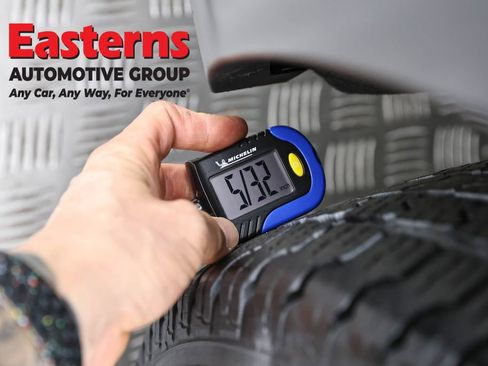 Used 2020 Volkswagen Tiguan S image 29