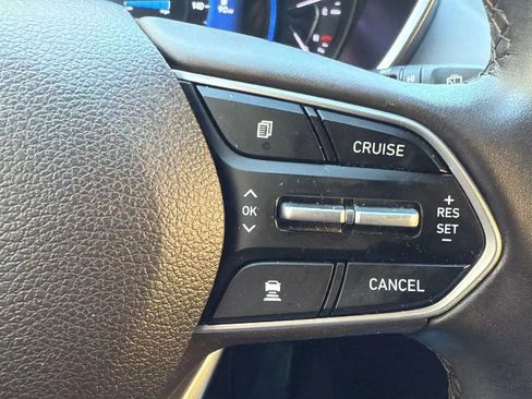 Used 2019 Hyundai Santa Fe SEL image 11