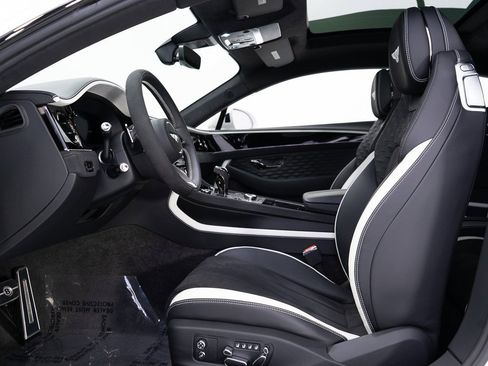 Used 2025 Bentley Continental GT Speed image 15