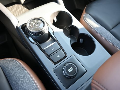 Used 2024 Ford Bronco Sport Outer Banks image 31