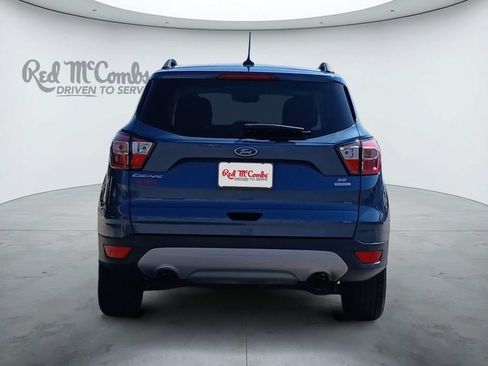 Used 2018 Ford Escape SE w/ SE Sync 3 Package FWD image 4