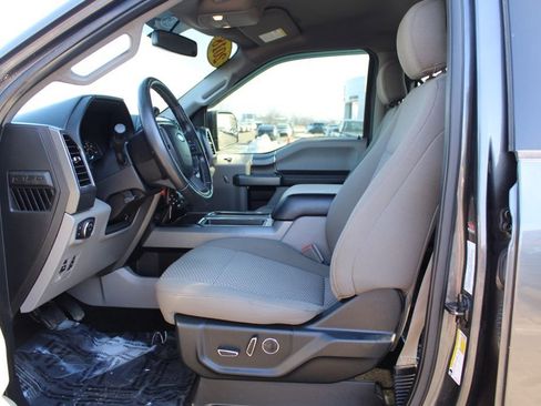 Used 2018 Ford F150 XLT w/ Equipment Group 302A Luxury image 16