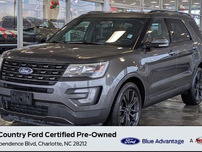 Certified 2017 Ford Explorer XLT w/ Equipment Group 202A