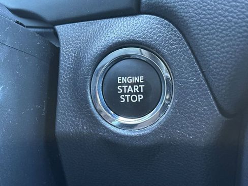 Used 2025 Toyota RAV4 XLE image 20