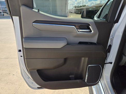 Certified 2022 GMC Sierra 1500 SLT w/ SLT Premium Package image 15