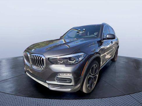 Used 2021 BMW X5 sDrive40i w/ Convenience Package RWD image 3