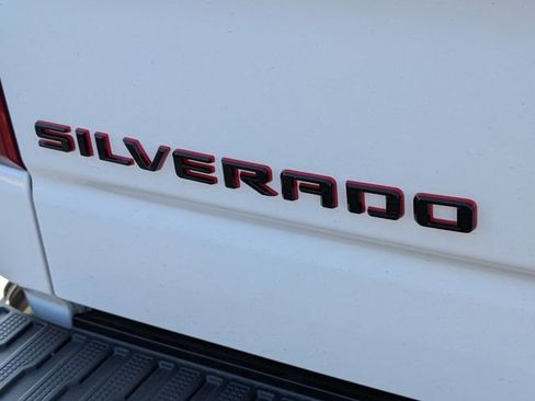 New 2026 Chevrolet Silverado 1500 RST w/ Redline Edition AWD/4WD image 8
