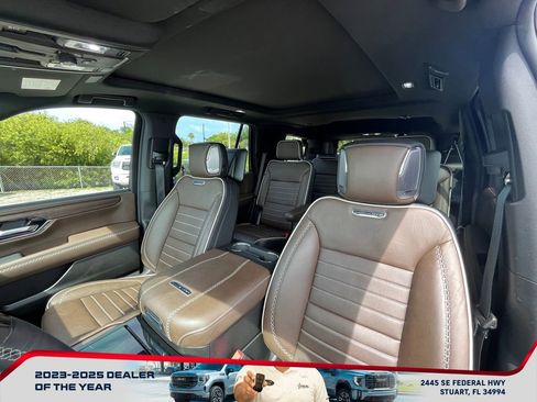 Used 2025 GMC Yukon Denali Ultimate image 10