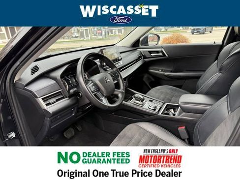 Used 2024 Mitsubishi Outlander SE image 4