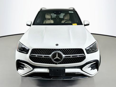 Used 2024 Mercedes-Benz GLE 350 4MATIC image 2