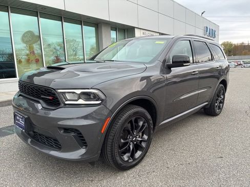 Used 2025 Dodge Durango GT image 7