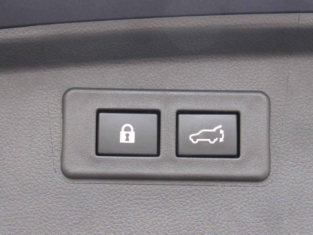 Used 2024 Subaru Outback Premium AWD/4WD image 21