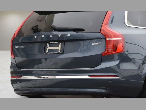 Certified 2023 Volvo XC90 B6 Plus w/ Protection Package Premier image 30