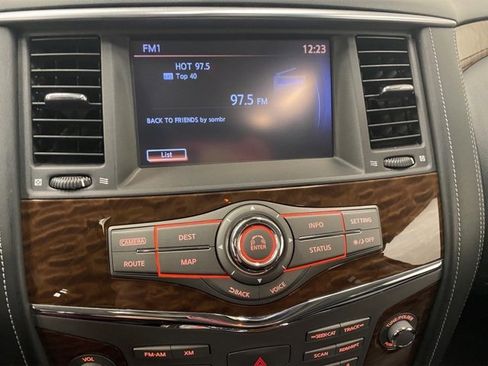 Used 2017 Nissan Armada Platinum w/ Interior Lighting Package image 12