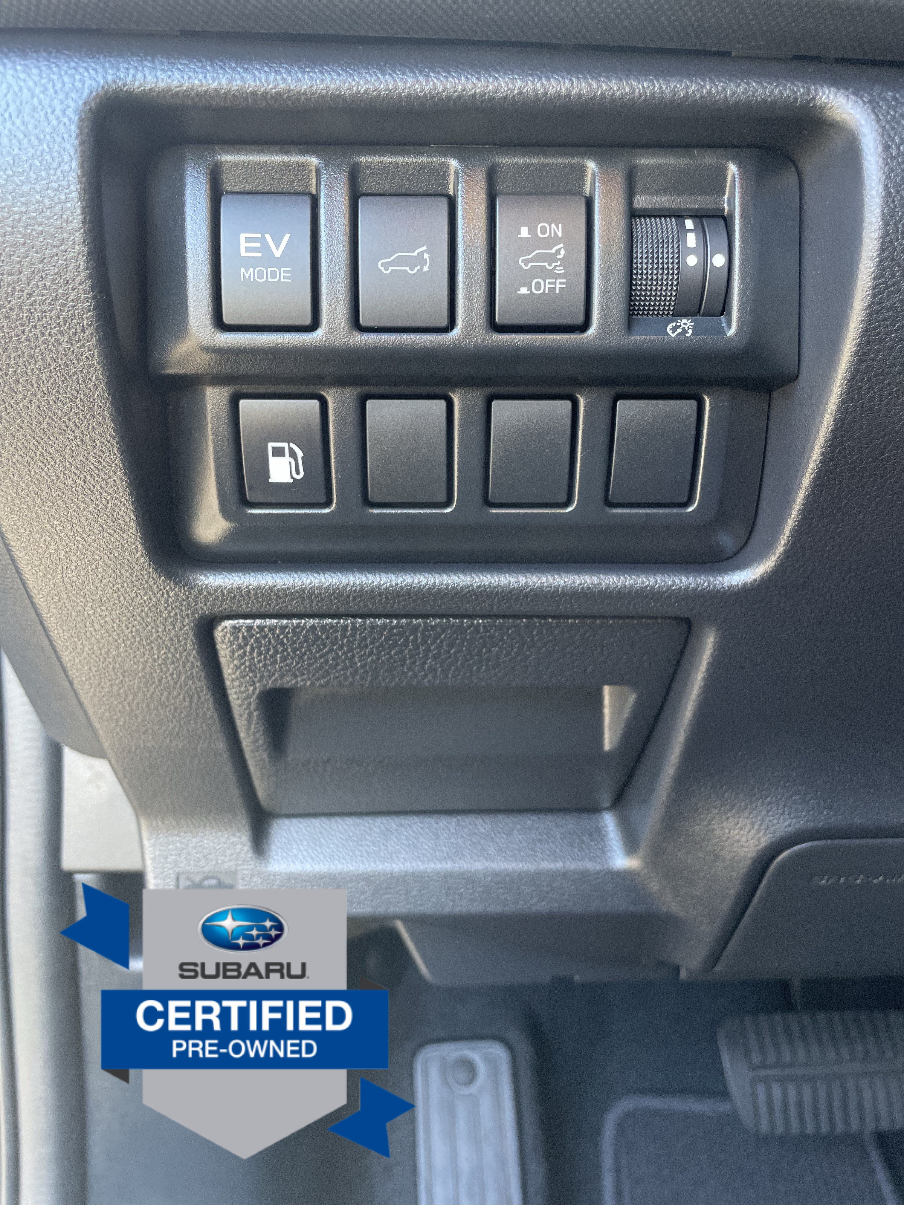 Certified 2025 Subaru Forester Limited AWD/4WD image 26