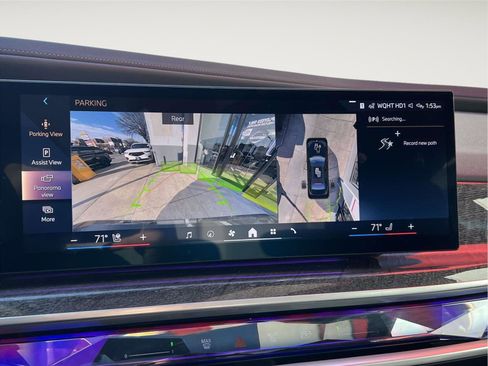 Used 2024 BMW 740i xDrive 740i xDrive image 28