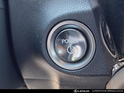 Certified 2025 Lexus ES 300h w/ Premium Package image 20