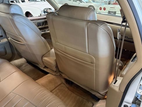 Used 1995 Buick Roadmaster Estate RWD image 85