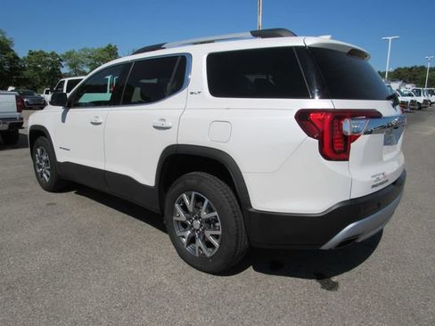Used 2023 GMC Acadia SLT w/ Preferred Package AWD/4WD image 7