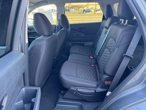 New 2026 Nissan Pathfinder S image 29