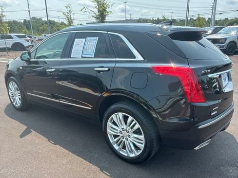 Used 2017 Cadillac XT5 Premium Luxury AWD/4WD image 6