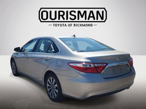 Certified 2016 Toyota Camry XLE w/ Moonroof Package FWD image 6