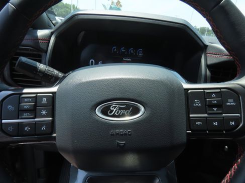 Certified 2024 Ford Expedition Limited AWD/4WD image 27