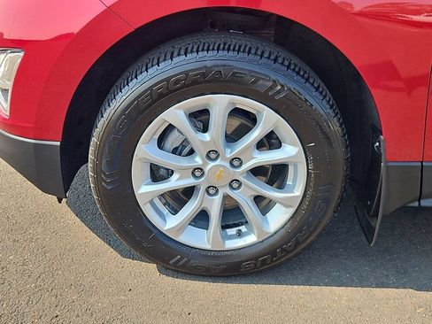 Used 2019 Chevrolet Equinox LT AWD/4WD image 35
