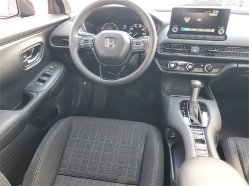 Used 2023 Honda HR-V LX image 15
