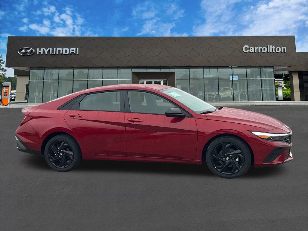 Certified 2026 Hyundai Elantra Sport w/ Cargo Package FWD image 4