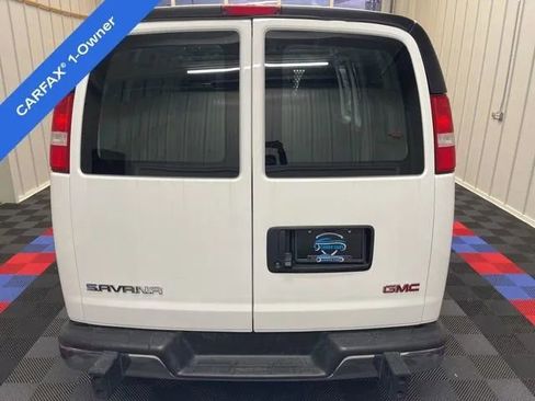 Used 2024 GMC Savana 2500 w/ Driver Convenience Package image 4
