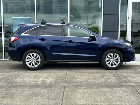 Used 2017 Acura RDX AWD w/ Technology Package image 2