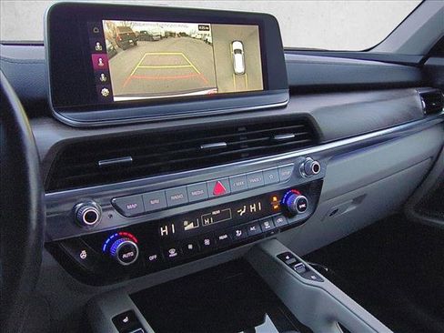 Used 2022 Kia Telluride SX w/ Towing Package image 14