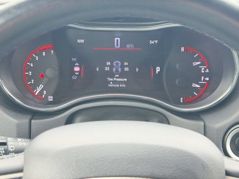 Used 2017 Dodge Durango GT AWD/4WD image 37