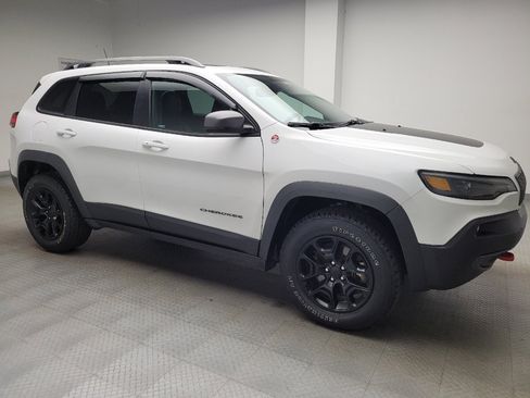 Used 2021 Jeep Cherokee Trailhawk w/ Sun, Sound & Nav Group AWD/4WD image 11