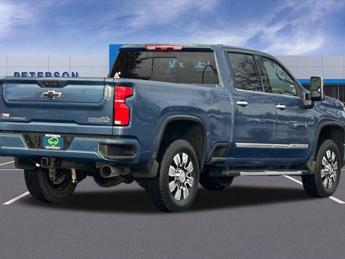 Certified 2025 Chevrolet Silverado 3500 High Country w/ Technology Package image 4