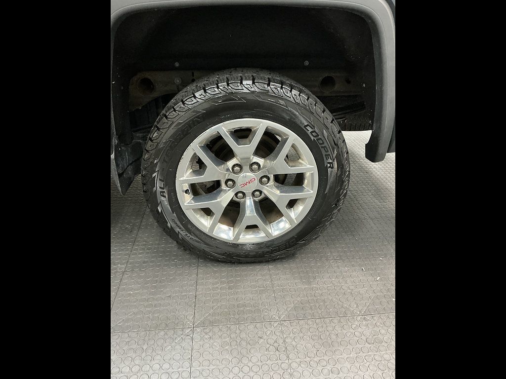 Used 2017 GMC Sierra 1500 SLT w/ SLT Premium Package AWD/4WD image 29
